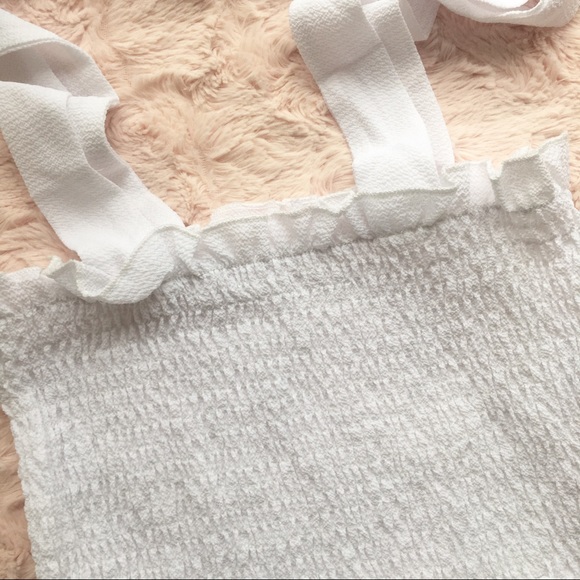 'Julia' Crop Top - Picture 6 of 6